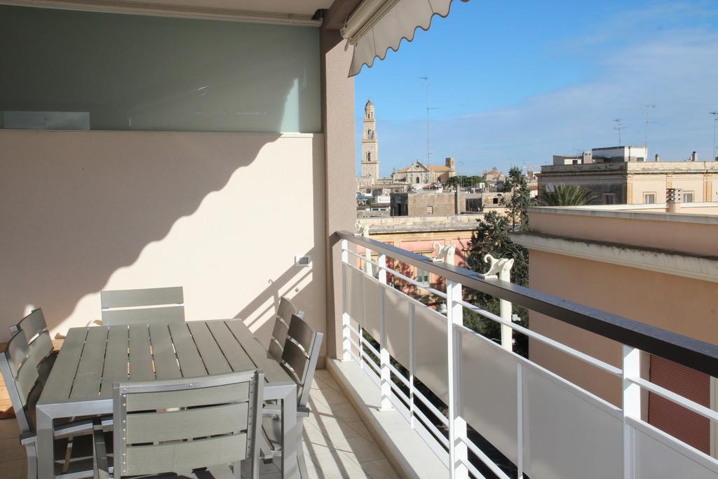 Suite Rosso & Nero Lecce Bagian luar foto